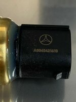 Mercedes Benz Jeep Maybach Sensor Kraftstoffdruck A0045421618 A 004 542 16 18
